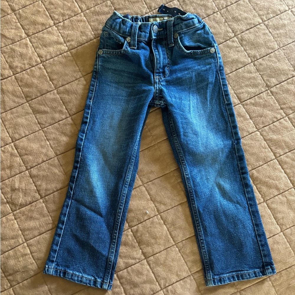 Boys 20X wrangler size 5 regular
